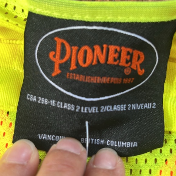 NWT Pioneer Safety Vest - Picture 4 of 6